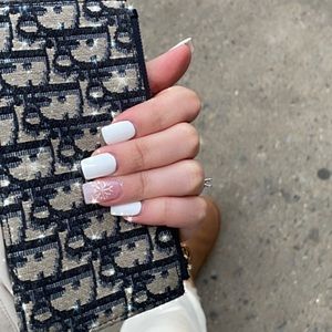 SOLD! on another platform🤍